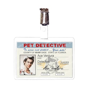 Ace Ventura Pet Detective (To Serve and Protect... Your Pets!)  Prop Replica Badge Novelty Costume Cosplay Comic Con Halloween