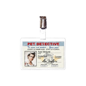 Detective de mascotas Ace Ventura (¡Para servir y proteger... a tus mascotas!) Insignia de réplica de utilería Disfraz novedoso Cosplay Comic Con Halloween