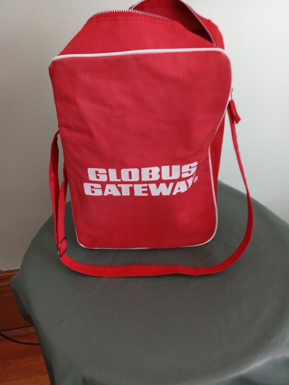 Global Gateway Red Vinyl and Cotton Travel Bag Pu… - image 9