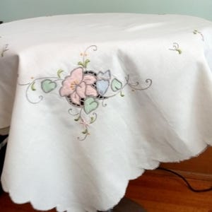 Small Cocktail Cotton Tablecloth Embroidery Flowers Pink Light Yellow Green Scallop Square Linen Vintage Cottagecore Fairycore Farmhouse