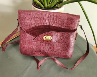 Vintage MIU MIU F/w 2004 Handbag Python Kisslock Purple Bag Clutch