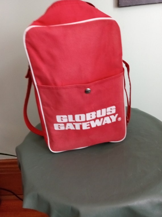 Global Gateway Red Vinyl and Cotton Travel Bag Pu… - image 8