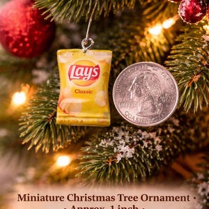1 INCH*** Potato Chip Christmas Ornament: Miniature Novelty Foodie Gift Mini Tree