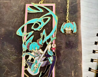 Hatsune Miku inspired| Vocaloid | Zakładka / zawieszka emaliowana | 11 x 4 cm