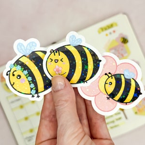 Stickerset mit glitzernden Kawaii Bienchen aus Vinyl // Perfekt zum Dekorieren von Bullet Journal, Trinkflaschen, Laptops oder Handyhüllen