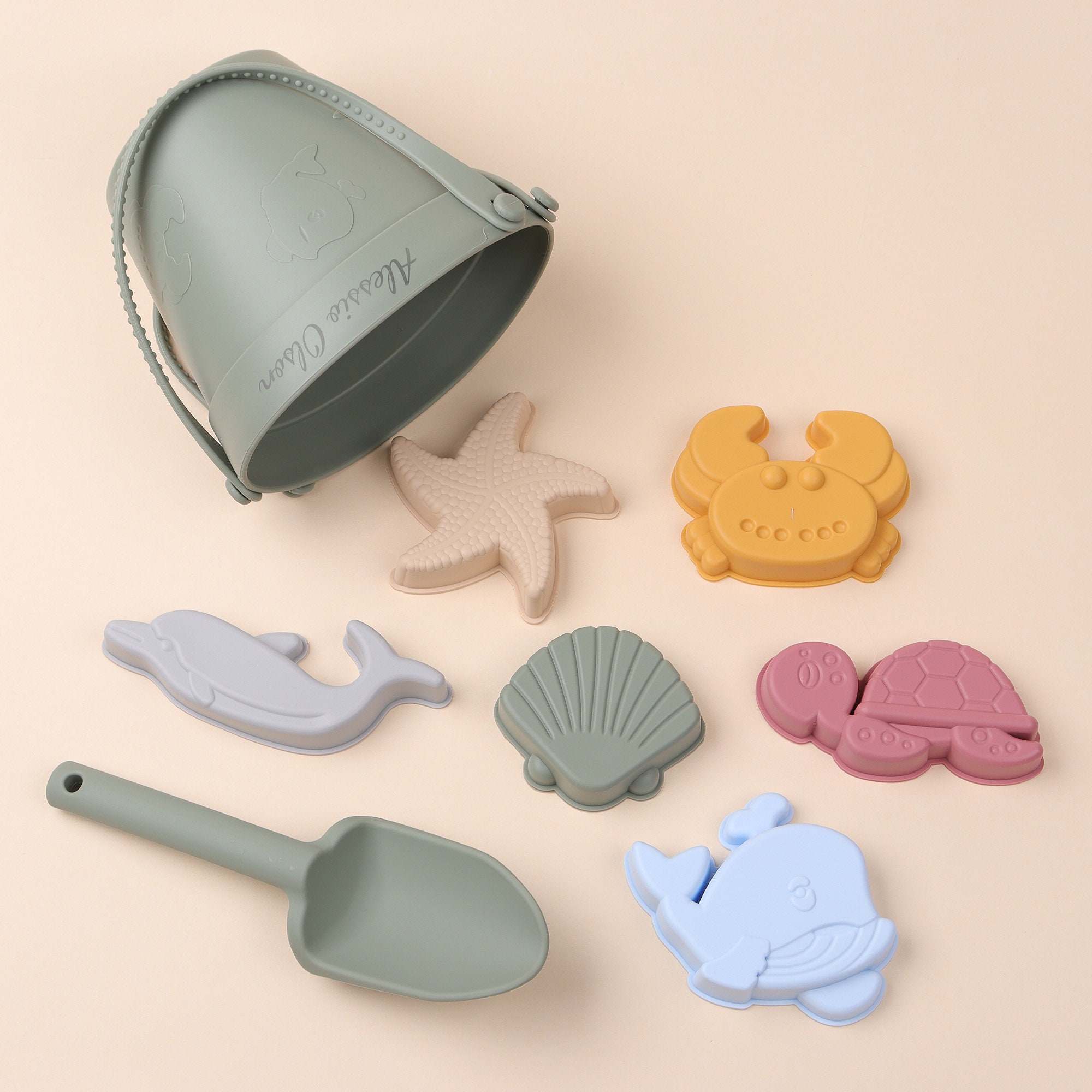Personalisiertes Sommer-Strandset aus Silikon für Kinder, individuelles Strandspielzeug aus Silikon, Sandeimer-Set für den Strand, individueller Strandeimer aus Silikon.