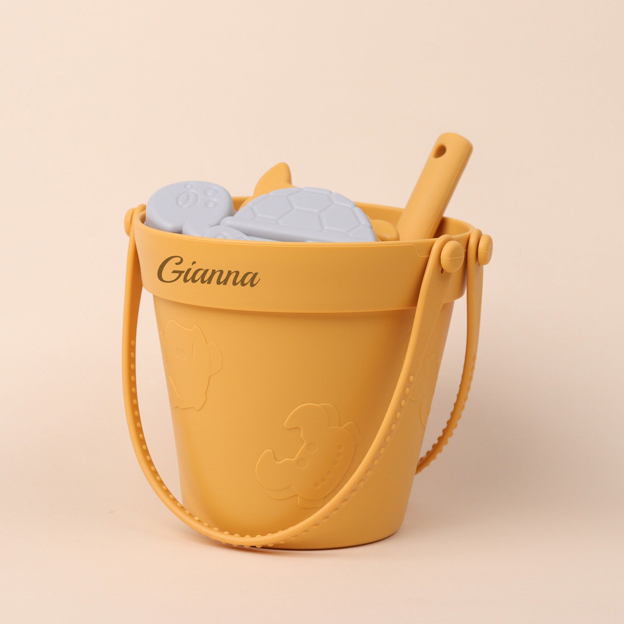 Personalisiertes Sommer-Strandset aus Silikon für Kinder, individuelles Strandspielzeug aus Silikon, Sandeimer-Set für den Strand, individueller Strandeimer aus Silikon.