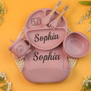 Juego de destete de silicona personalizado para bebés, babero de silicona grabado, juego de destete de dibujos animados para bebés pequeños, juego de alimentación con nombre