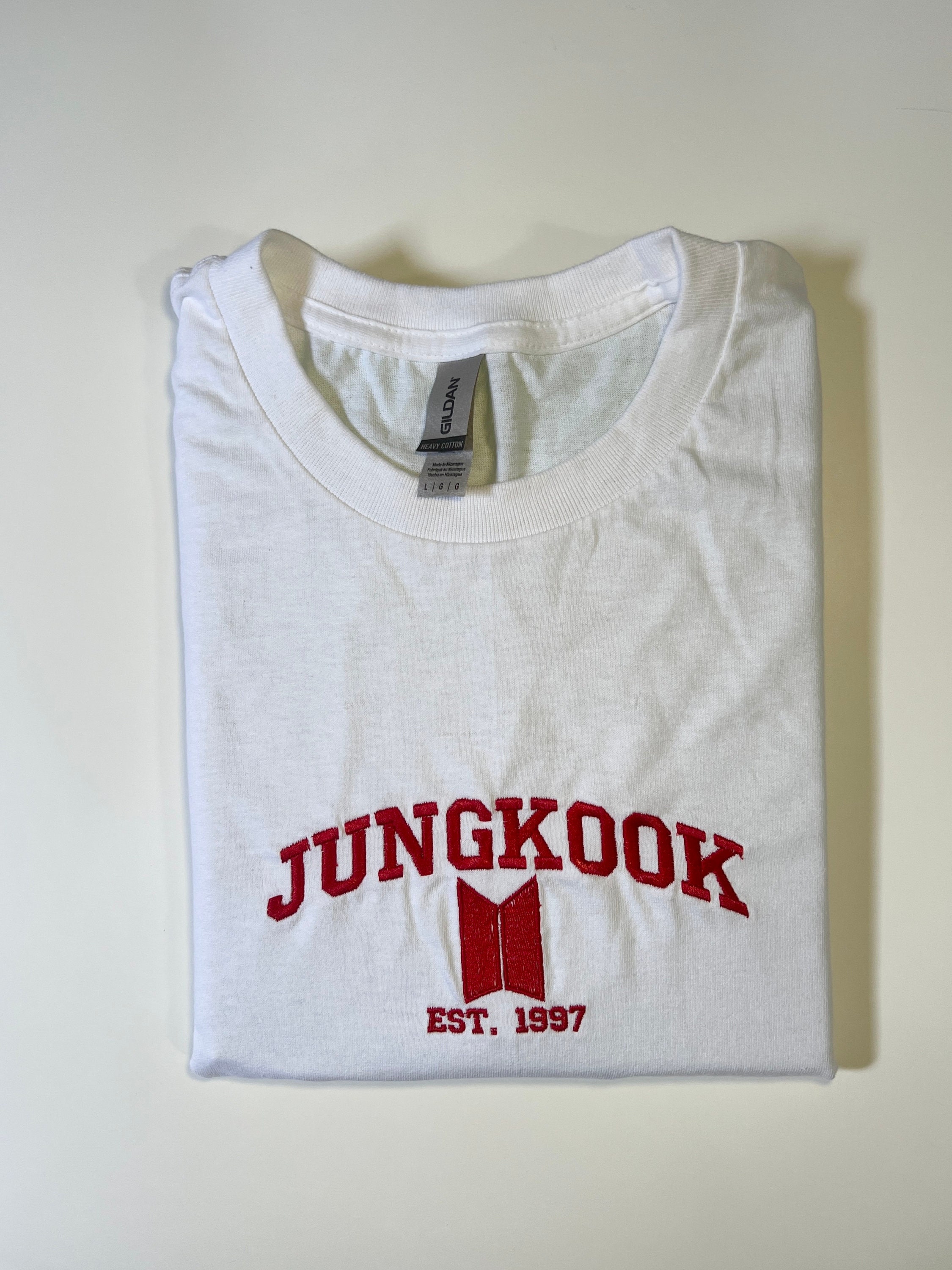 BTS Member Names Embroidered T-shirt, BTS Kpop Tee - Etsy