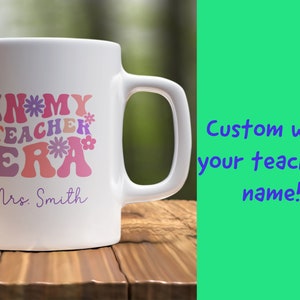 Mug personnalisé en remerciement du professeur, tasse à café personnalisée avec nom du professeur, typographie florale, cadeau de fin d'année pour professeur, cadeau unique pour professeur