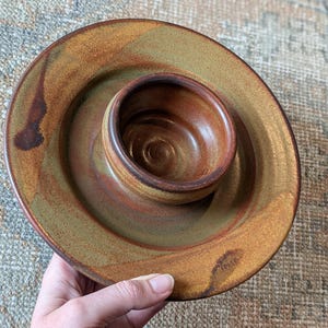 Piatto in ceramica smaltata da 23 cm / Piatto in gres fatto a mano per patatine e salse, vassoio da portata per salumi, piatto da festa, ceramica da cucina