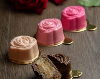 ENVÍO GRATIS + el mejor regalo de San Valentín: Bombón de Trufa de Chocolate y Fresa en Forma de Rosa 16c.