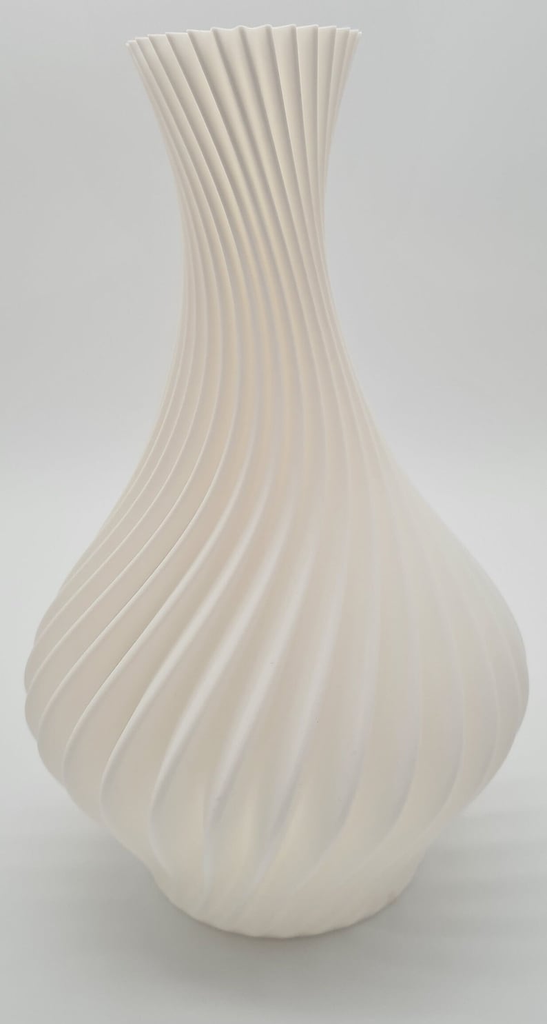 Moderne 3D-Druck Vase, Geschenk Freundin, Elegante Tischdeko, Umweltfreundlich, Minimalistisches Design, Designer Vase, Trockenblumen Vase Bild 8