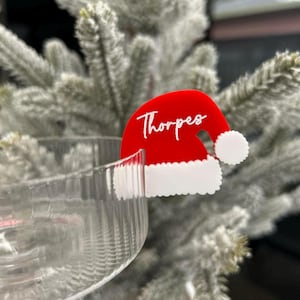 Santa Hat Drink Tags / Drink topper / Christmas drink tag / Christmas drink charm / Christmas decor
