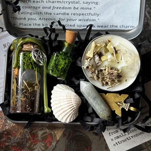 Goddess Artemis Spell Box - Altar offering | Moon & Hunt Goddess Ritual Kit | Goddess Artemis Altar Set Kit | Witch gift box