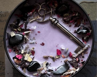Hecate Candle – Offering to the Goddess of Crossroads and Magic – Goddess of witchcraft -Divine Candle – Ritual for Protection and Intuition