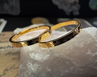 Engraved Sun Ring in Stainless Steel | High-Quality 18K Gold Plated | Unique Jewelry, Gift, Minimalist Ring