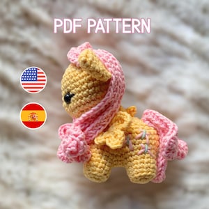 Puede incluir: Un letrero de madera rústica con el texto "Welcome to our home" en letras blancas. El letrero presenta un acabado envejecido y un diseño sencillo y acogedor, ideal para la entrada.