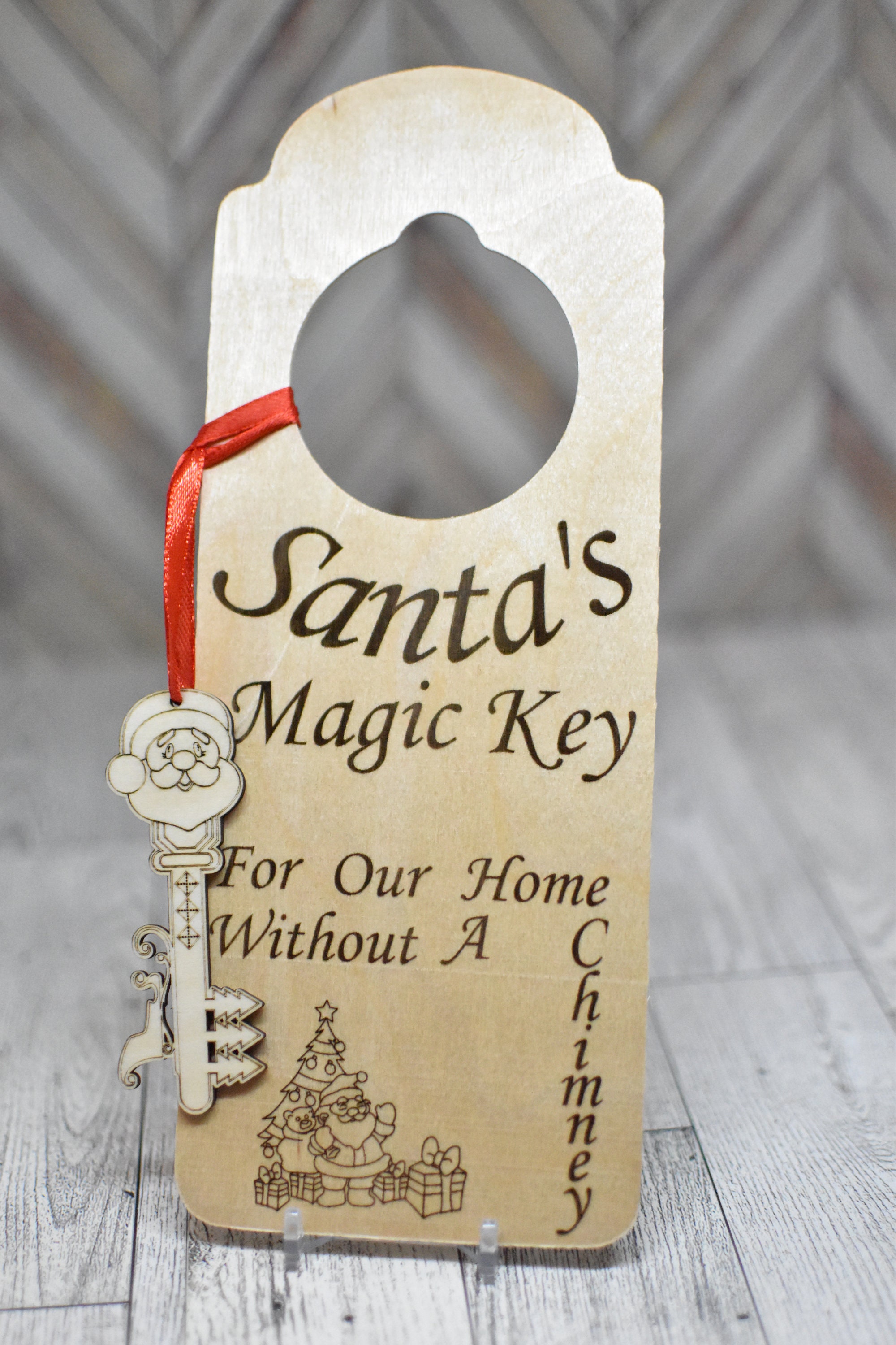 Santa's magical key, dear Santa this ancient key holds a touch of magic,  Christmas hanging tag - free svg file for members - SVG Heart