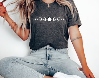 Boho Tshirt for Women, Moon Phase Short Sleeve Shirt, Moon Tshirt, Trendy, Full Moon T-Shirt, Space Tshirt, Star Shirt, Camping Shirt, Gift