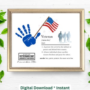 Artisanat d'art d'empreintes de main pour la Journée des anciens combattants | DIY carte signe patriotique poème cadeau souvenir vétéran | Footprint Art Craft souvenir Kids PreK Daycare Tout-petits
