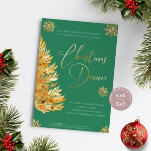 Puede incluir: Una invitación a una cena de Navidad de color verde y dorado con un diseño de copo de nieve dorado. La invitación dice "Usted está cordialmente invitado al grupo [Nombre de la empresa] Cena de Navidad" e incluye la fecha, hora y lugar del evento. También incluye la información de RSVP. La invitación está impresa en una tarjeta de 4x6 o 5x7.