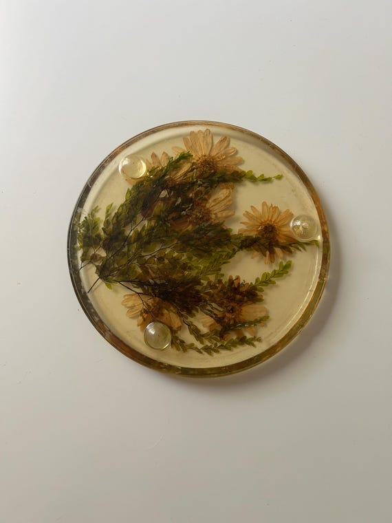 1960年代のアメリカ製ヴィンテージのルーサイト製フラワーウォールデコレーション ヴィンテージ 1960年代 イエローフローラル ルーサイト