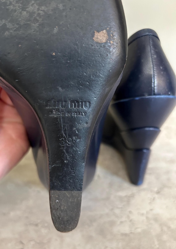 VINTAGE Navy Miu Miu Leather Wedge Size EU 39 Des… - image 8