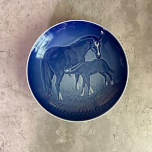 VINTAGE 1970s Royal Copenhagen Dia das Mães 1973 Prato Colecionável Retro Decoração Dinamarquesa para Casa