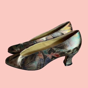 VINTAGE 80s D Rossanna Retro Embossed Leather Pumps US Womens 7.5