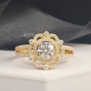 Vintage Halo Engagement Ring for Women, Round Lab Grown Diamond Wedding Ring, Solid Gold Split Shank Ring, Unique Bridal Jewelry