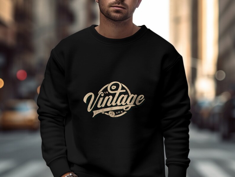 Vintage-inspired T-shirt, Classic Retro Style Tee, Unisex Old School ...