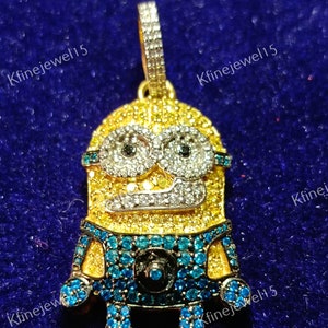 Handgemacht, 3D-Minion-Karikatur, mehrfarbiger runder Diamant, Anhänger für Herren und Damen, Anhänger für Kinder, Geburtstagsgeschenk, 14K Gelbgold überzogen