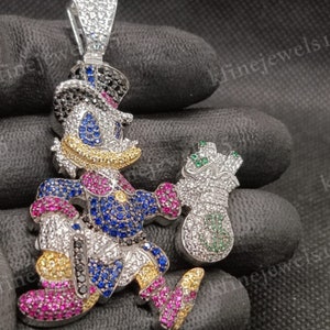 Veelkleurige ronde geslepen diamant, hanger voor heren en dames, hanger voor kinderen, verjaardagscadeau, Dagobert Donald Duck Cartoon Duck hanger cadeau