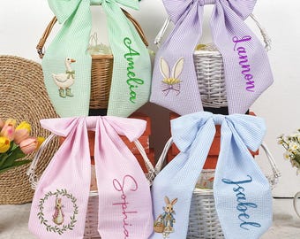 Noeud de panier de Pâques personnalisé avec nom brodé, noeud de lapin monogramme seersucker personnalisé
