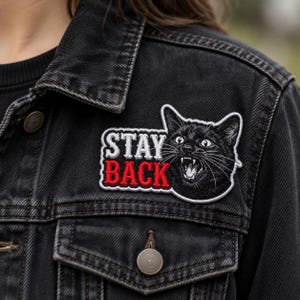 Écusson Chat Noir, Écusson Thermocollant Chat Rigolo, Écusson Chat Gothique Brodé pour Veste, Sac à Dos, Bonnet, Cadeau pour les amoureux des chats punk