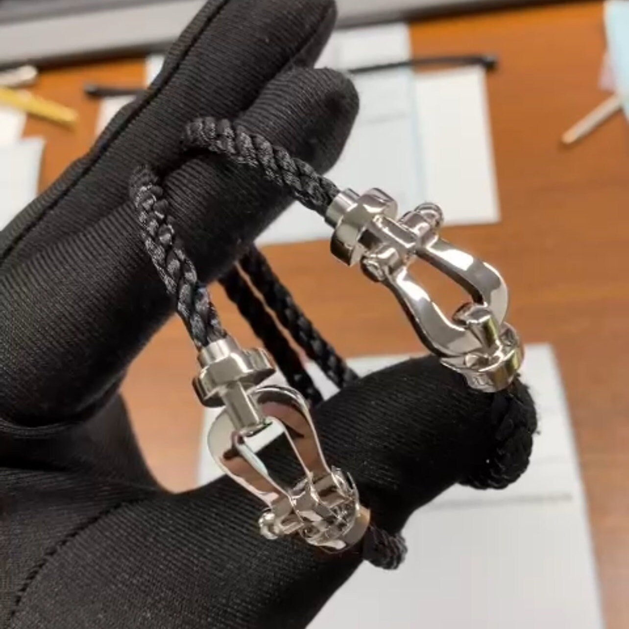 Fred bracelet - Etsy 日本