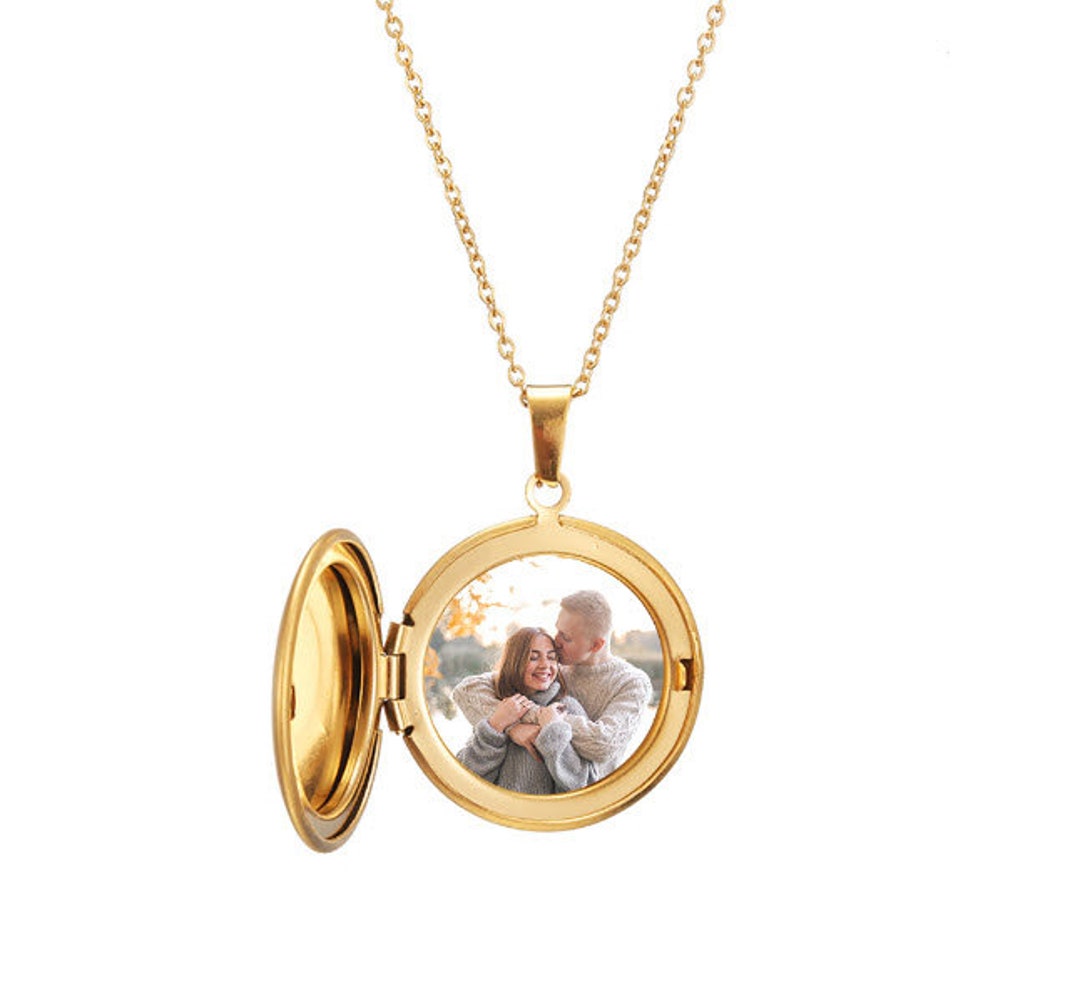 Personalized Round Photo Locket Necklace Custom Photo Locket Etsy