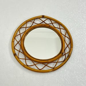 Mid-century Round Bamboo and Rattan Wall Mirror, Made in Italy, 1960s