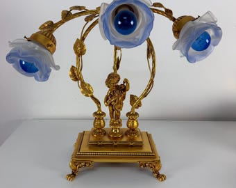 Large Italian Art Nouveau 3-light table lamp in gilded bronze and Murano glass, 1980s