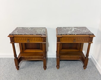 Set of 2 Italian bedside tables with marble top, 1940