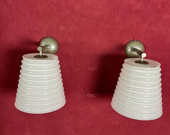 Set of 2 Leucos wall lamps in milky white Murano glass from the 1980s