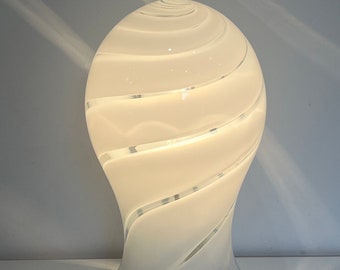 Lampa stołowa ze szkła Murano, wyprodukowana we Włoszech, lata 70. XX wieku