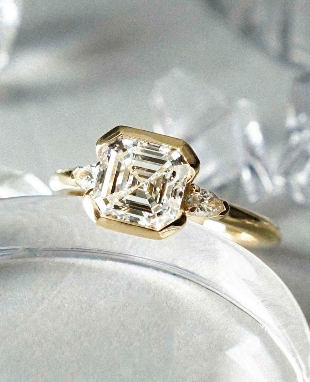 2.00CT アッシャーカット ダイヤモンド エンゲージリング、ハーフ 