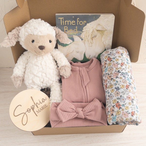 Baby Girl Gift Box, Personalized Newborn Girl Gifts, Baby Shower Gift Basket, New Baby Gift Box, Customized