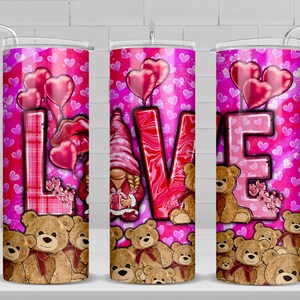 Gnome d&#39;amour avec ours Gobelet skinny 20 oz en sublimation png, emballage de gobelet pour la Saint-Valentin png, motifs de gobelet 20 oz, téléchargement png