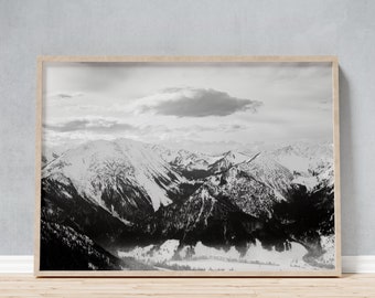 Framed Photo of Elegant Bavarian Alps Winter Landscape, Elegant Black and White Home or Office Decor, Gift for Hikers, Souvenir from Germany