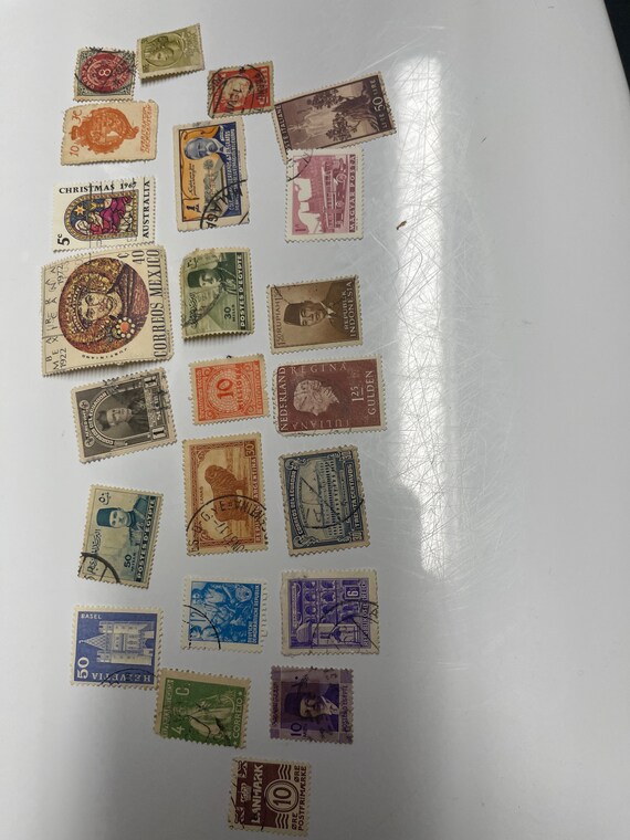 Random Vintage International Stamps for Fun! - Etsy display picture 1