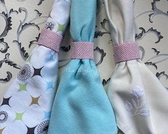 Woven Glass Bead Napkin Rings: Pink Modern Table Decor