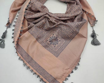 Palestine Keffiyeh Kufiya Scarf with Tassels Palestine Traditional Shemagh Arafat Hatta Arab Style Hijab classic Kuffeyeh for Men and Women